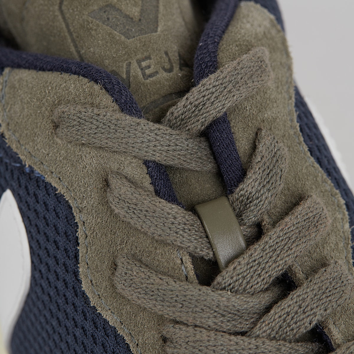 LACES ORGANIC COTTON KAKI — 3