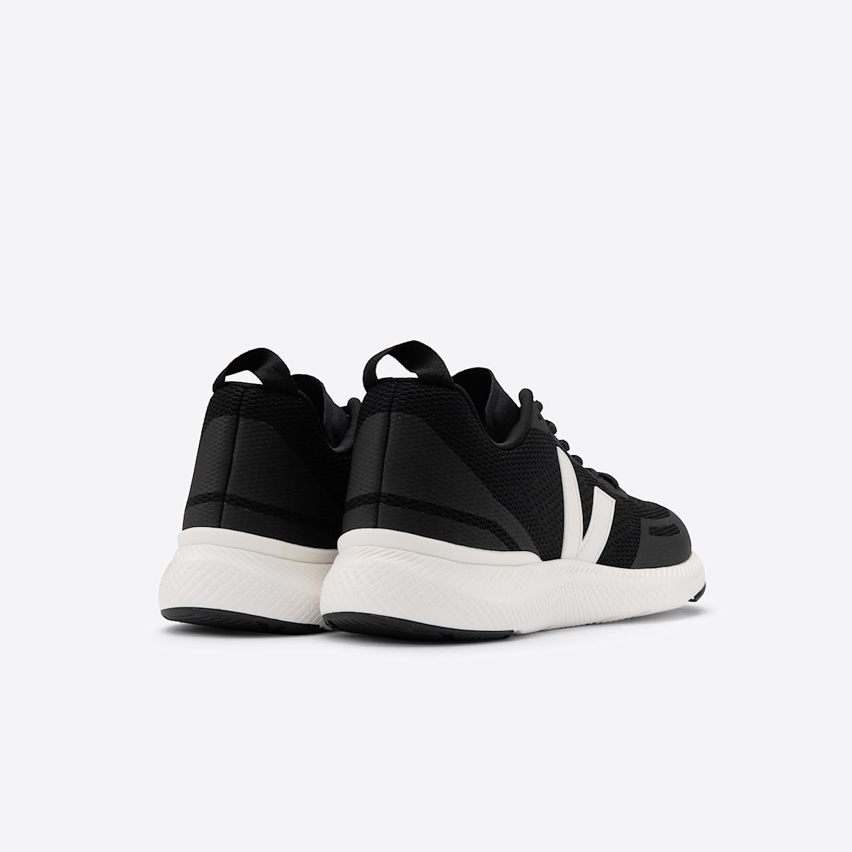 IMPALA ENGINEERED-MESH BLACK CREAM — 3