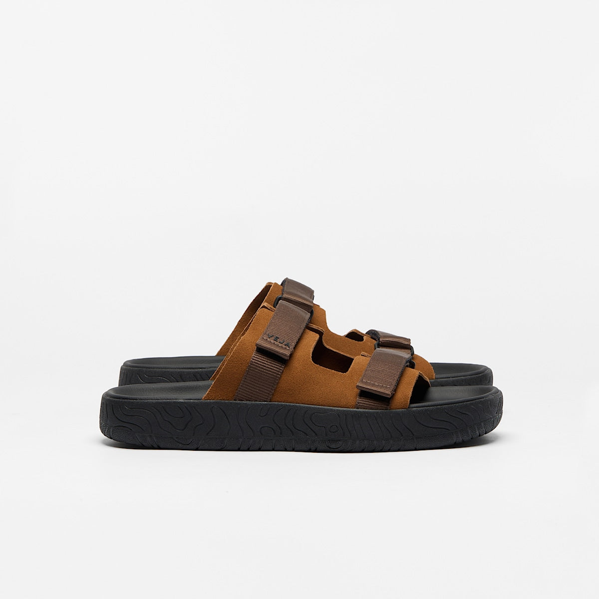 ARPOADOR SUEDE COGNAC EAGLE BLACK — 1