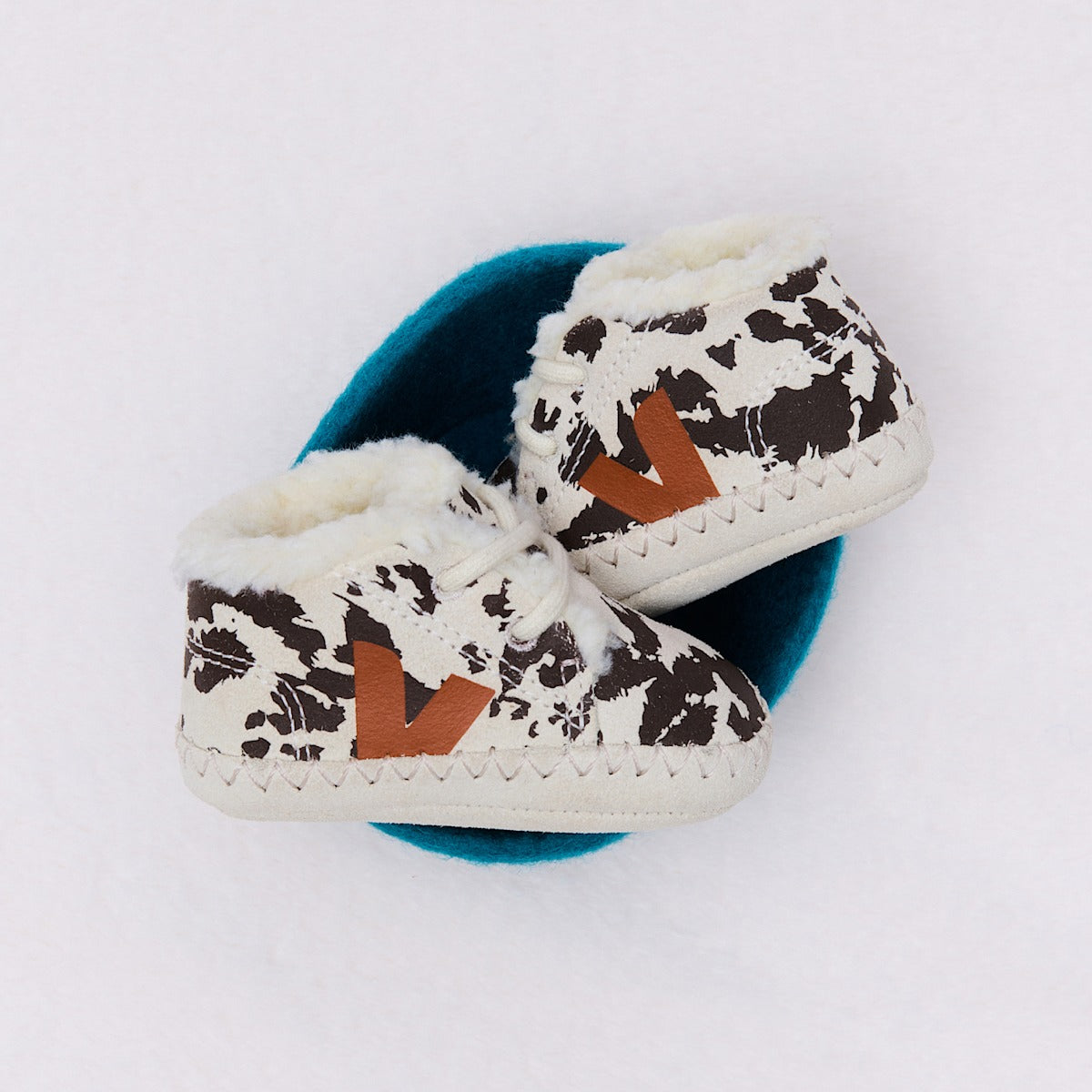 BABY FURED SUEDE PIERRE WILD COUNTRY — 5