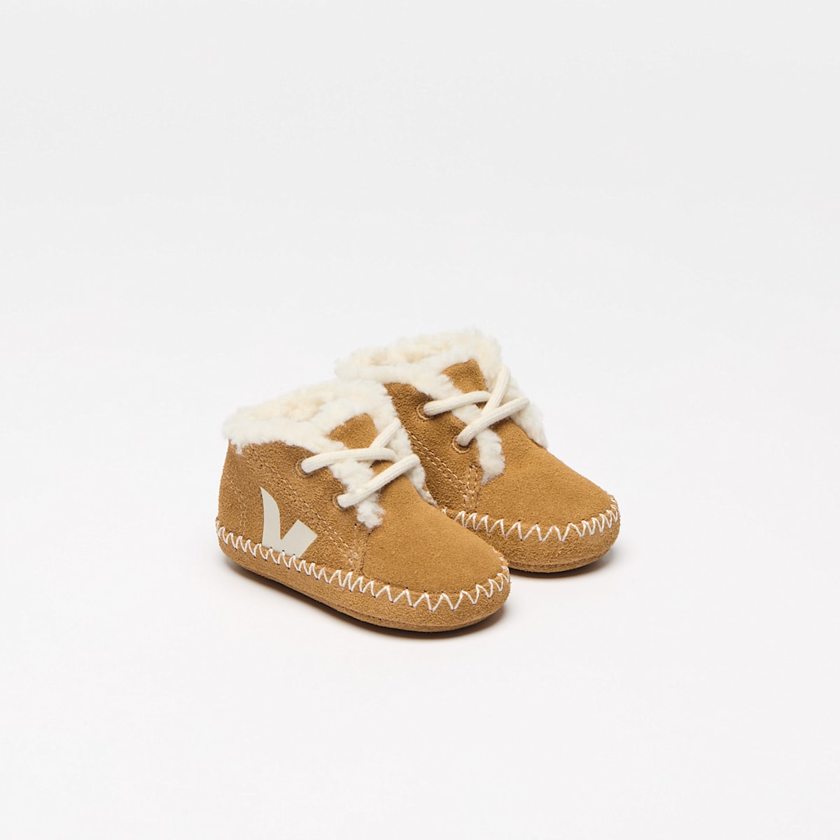 BABY FURED SUEDE CAMEL PIERRE — 2