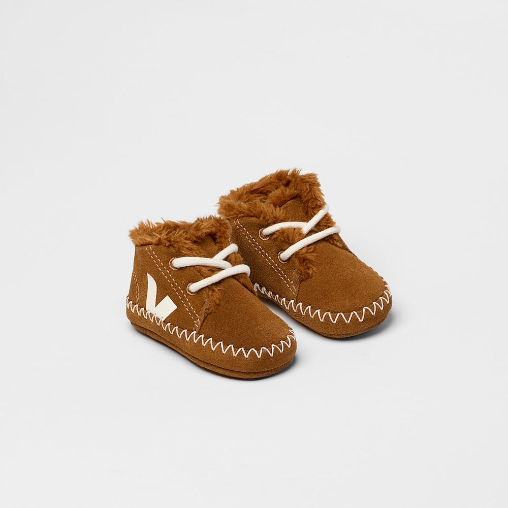 BABY FURED SUEDE VEJA X BONPOINT COGNAC CASHEW — 2