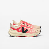 CONDOR 3 ADVANCED ENGINEERED-MESH ROSE GRADIENT CALCAIRE — 1