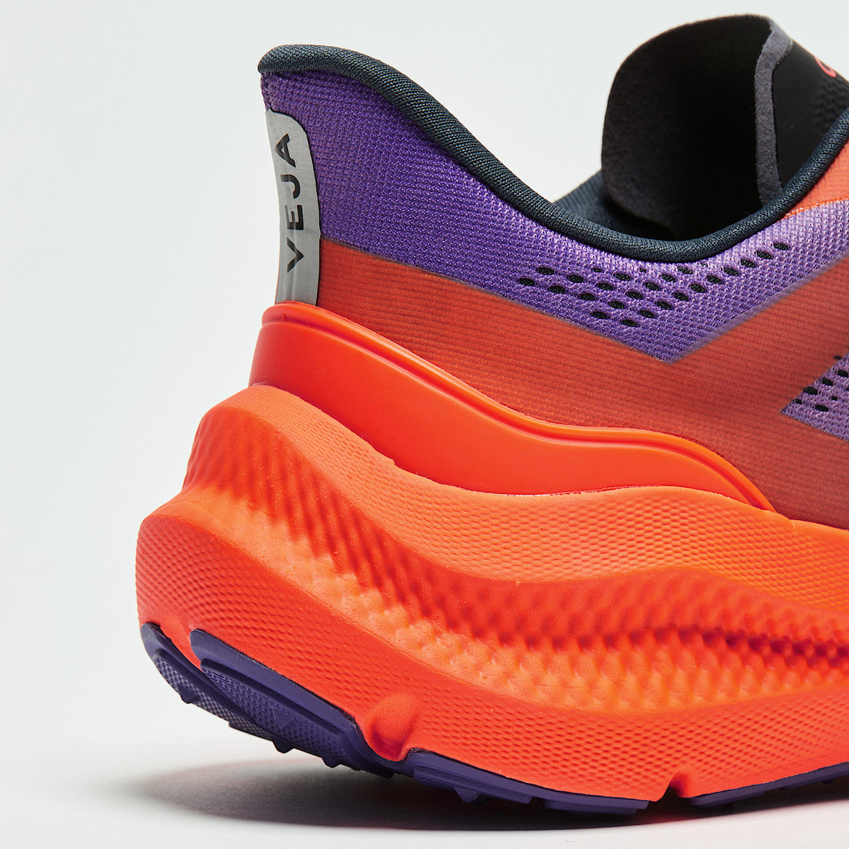 CONDOR 3 ADVANCED ENGINEERED-MESH GRADIENT PURPLE ORANGE — 6