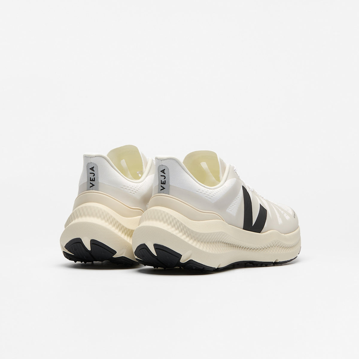 CONDOR 3 ADVANCED ENGINEERED-MESH WHITE BLACK — 3