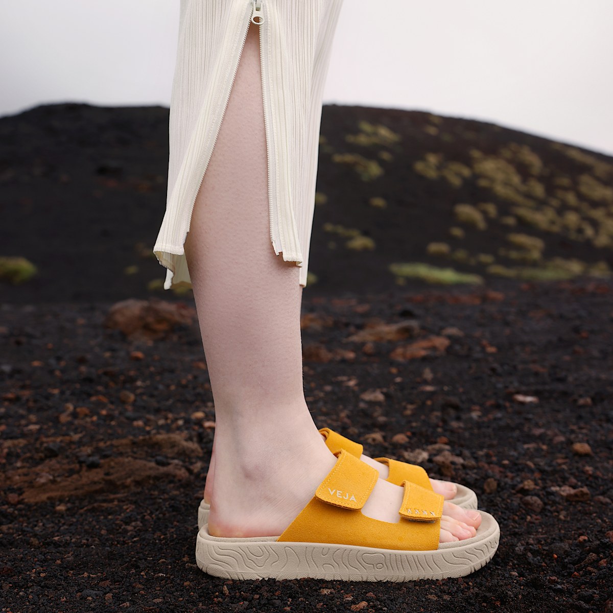 ETNA SUEDE SAFRAN ALMOND — 8