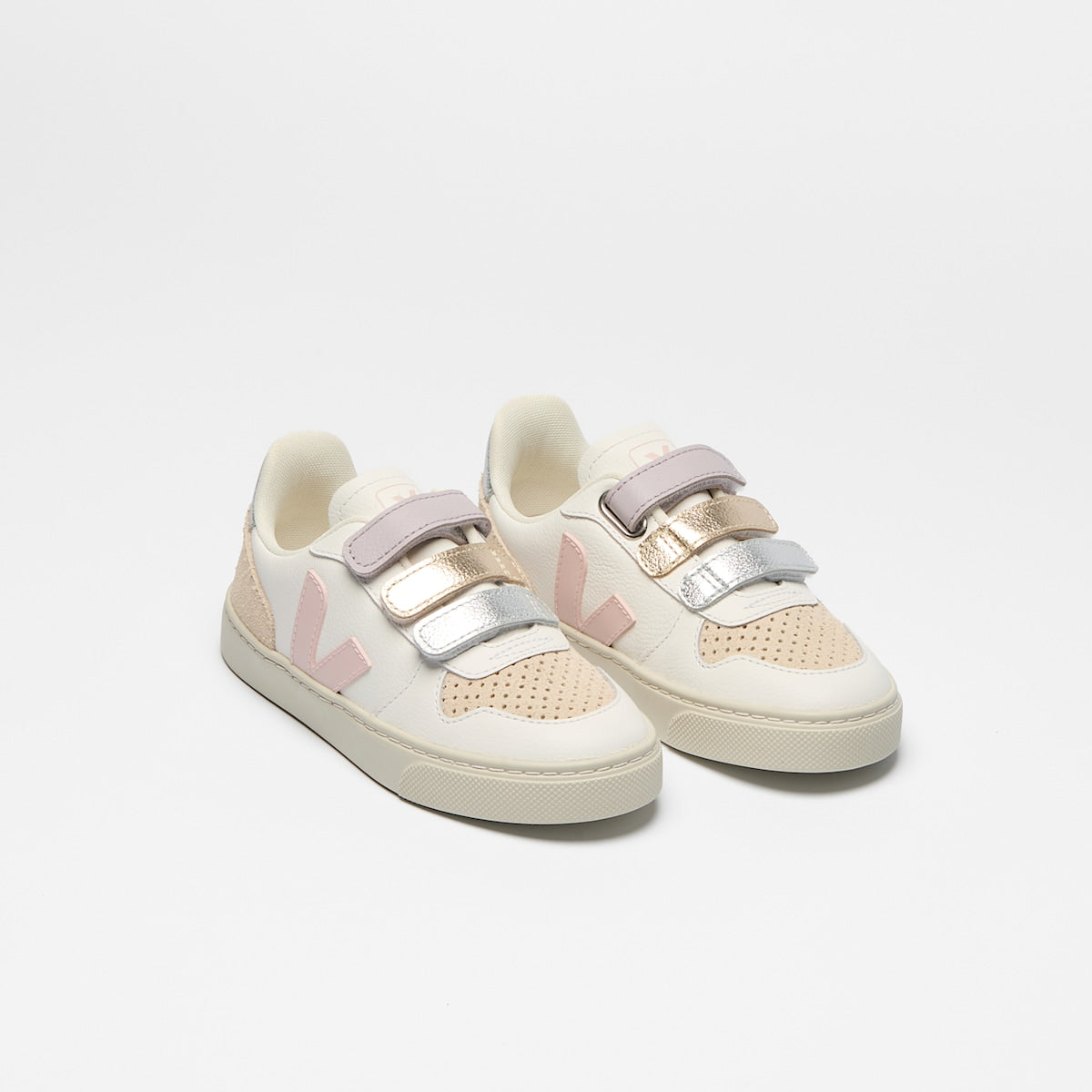 V-10 LEATHER WHITE PETALE — 2