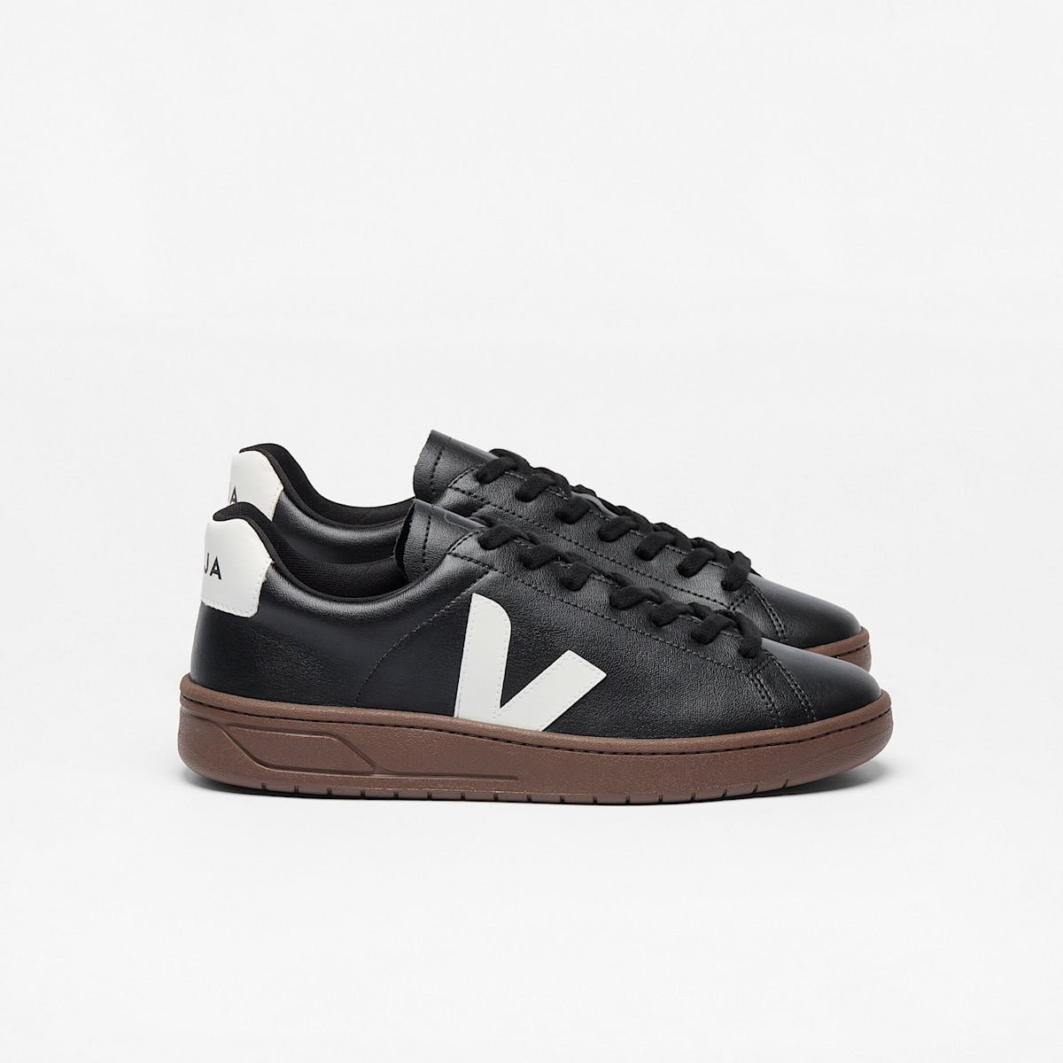 URCA CWL BLACK WHITE — 1