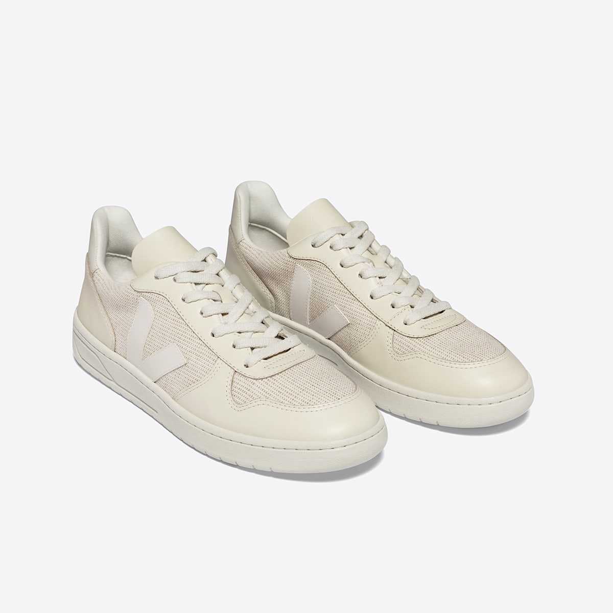 V-10 J-MESH JUTE PIERRE — 2