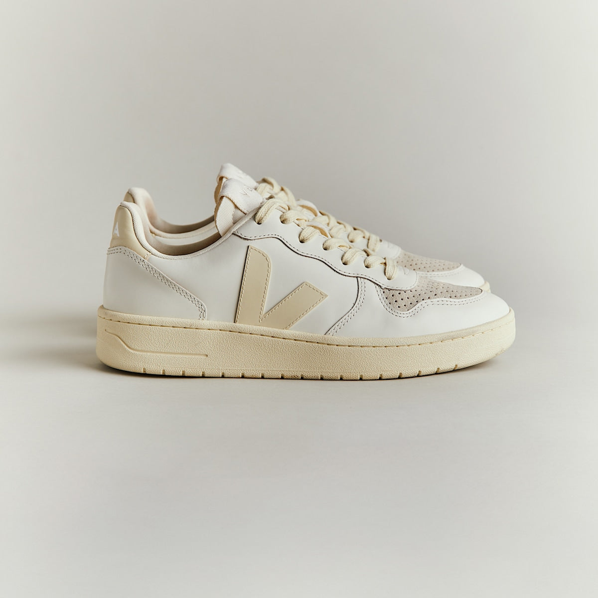 V-10 LEATHER PURE CALCAIRE — 4