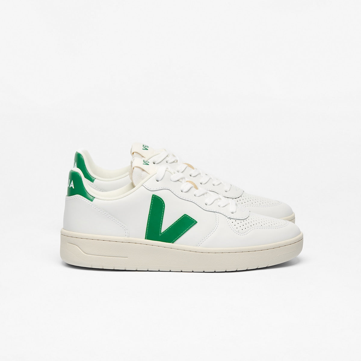 V-10 LEATHER WHITE EMERAUDE — 1