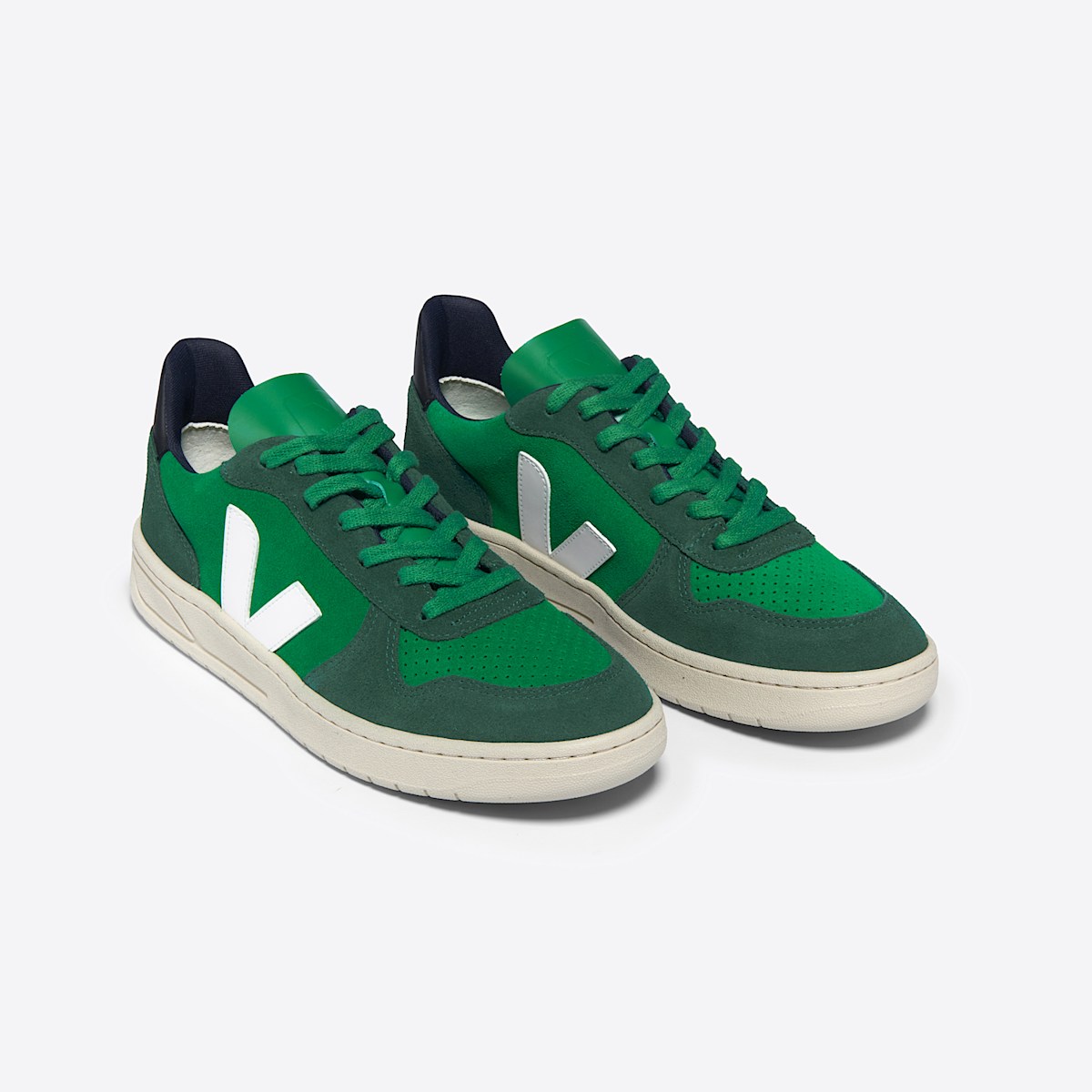 V-10 SUEDE EMERAUDE PIERRE BLACK — 3