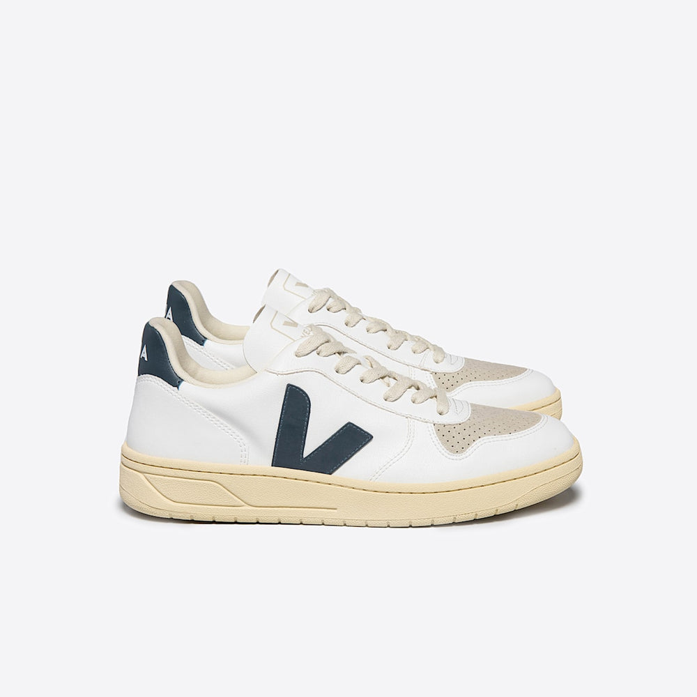 V-10 CWL WHITE CALIFORNIA — 1