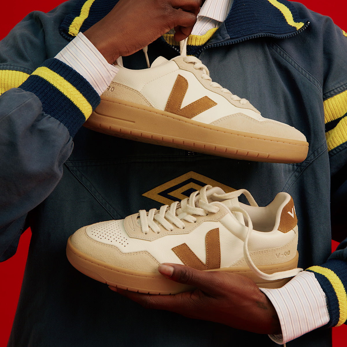 V-90 LEATHER PURE CAMEL ALMOND NATURAL — 4