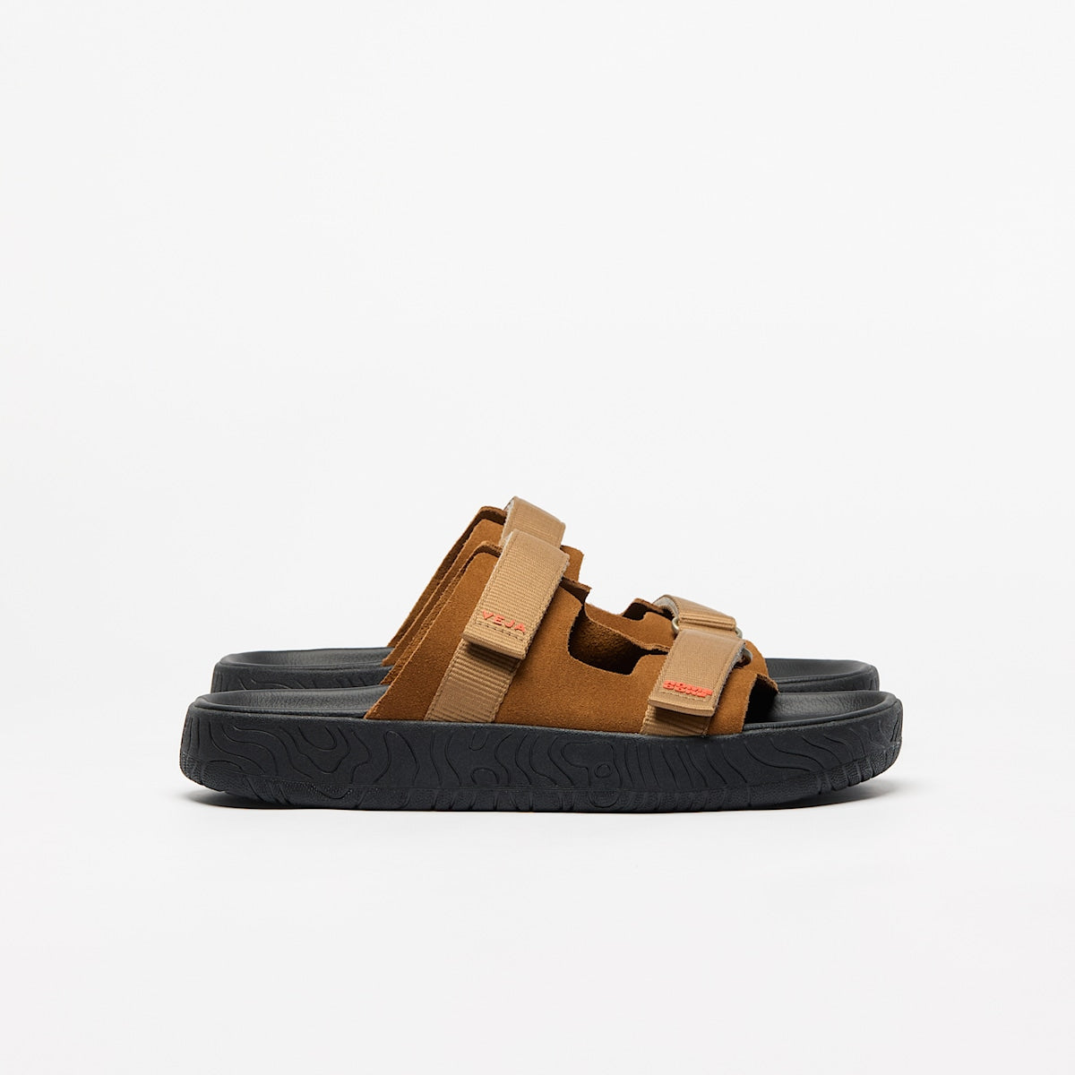 ARPOADOR SUEDE VEJA X HOMECORE COGNAC TENT BLACK — 1