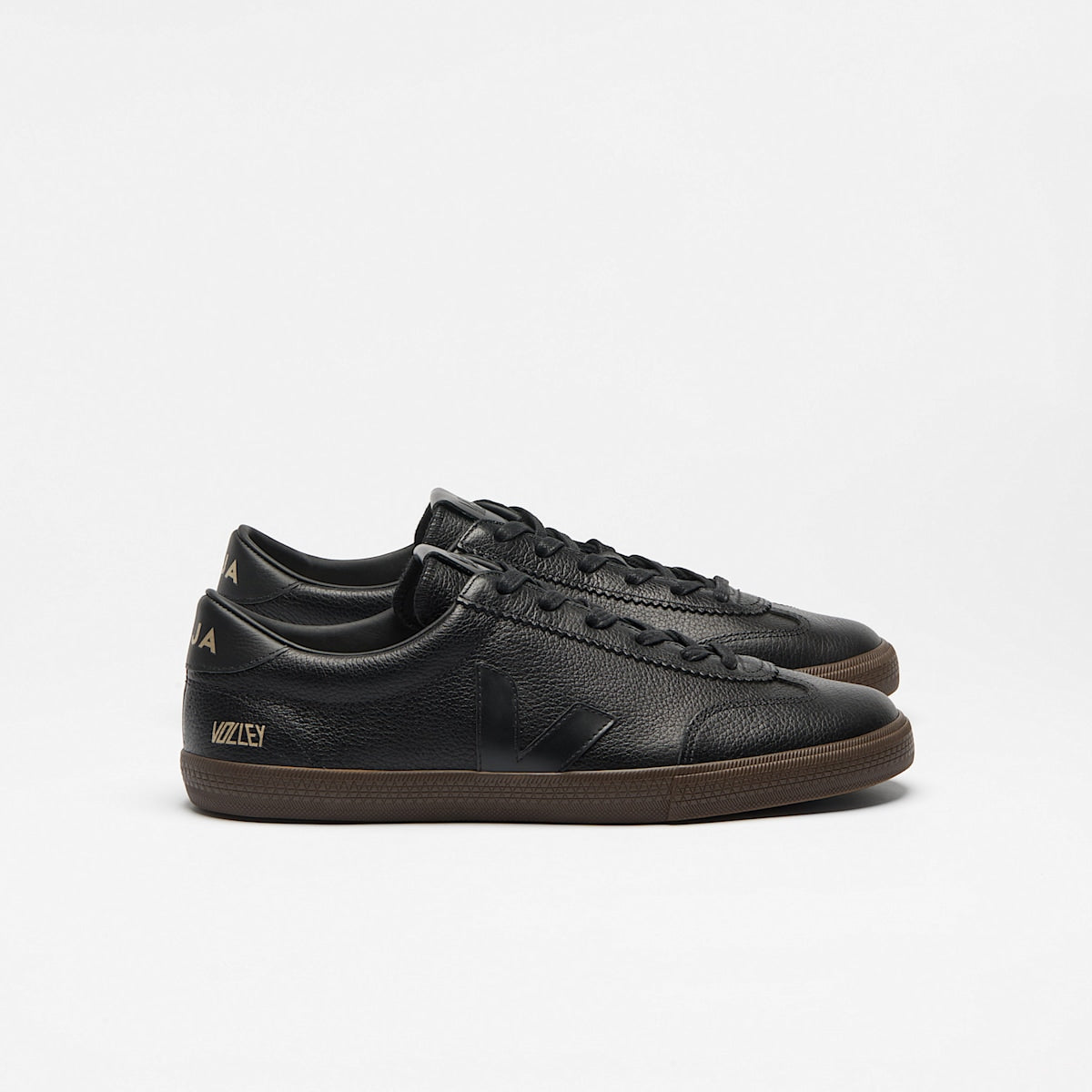 VOLLEY SIGNATURE GRAINED OILED LEATHER BLACK EAGLE — 1