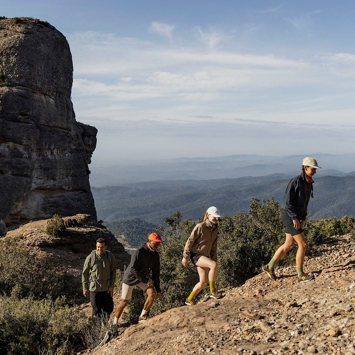 FITZ ROY TREK-SHELL VEJA X BUFF® TERRA LIQUOR — 7